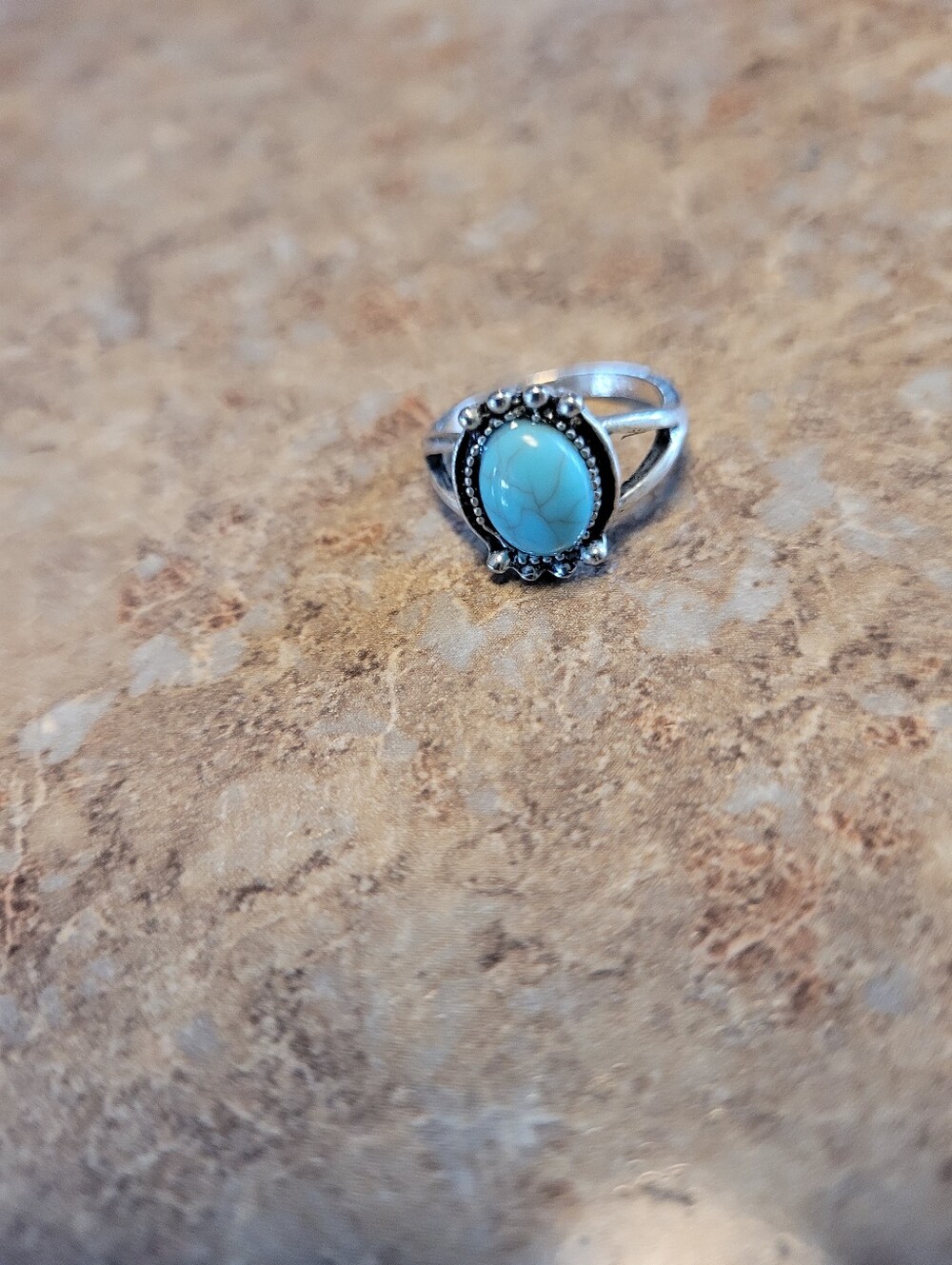 Vintage Silver Tone Turquoise Oval Ring - Blue Stone - Size 7